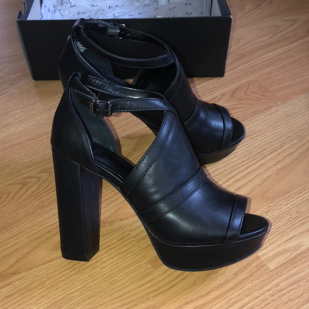 Simply Vera Vera Wang shoes